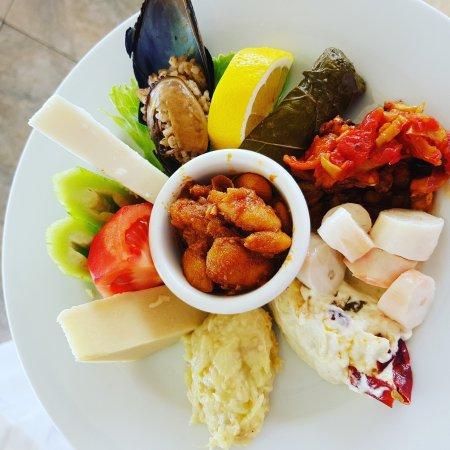 Ada Balik Cafe & Restaurant